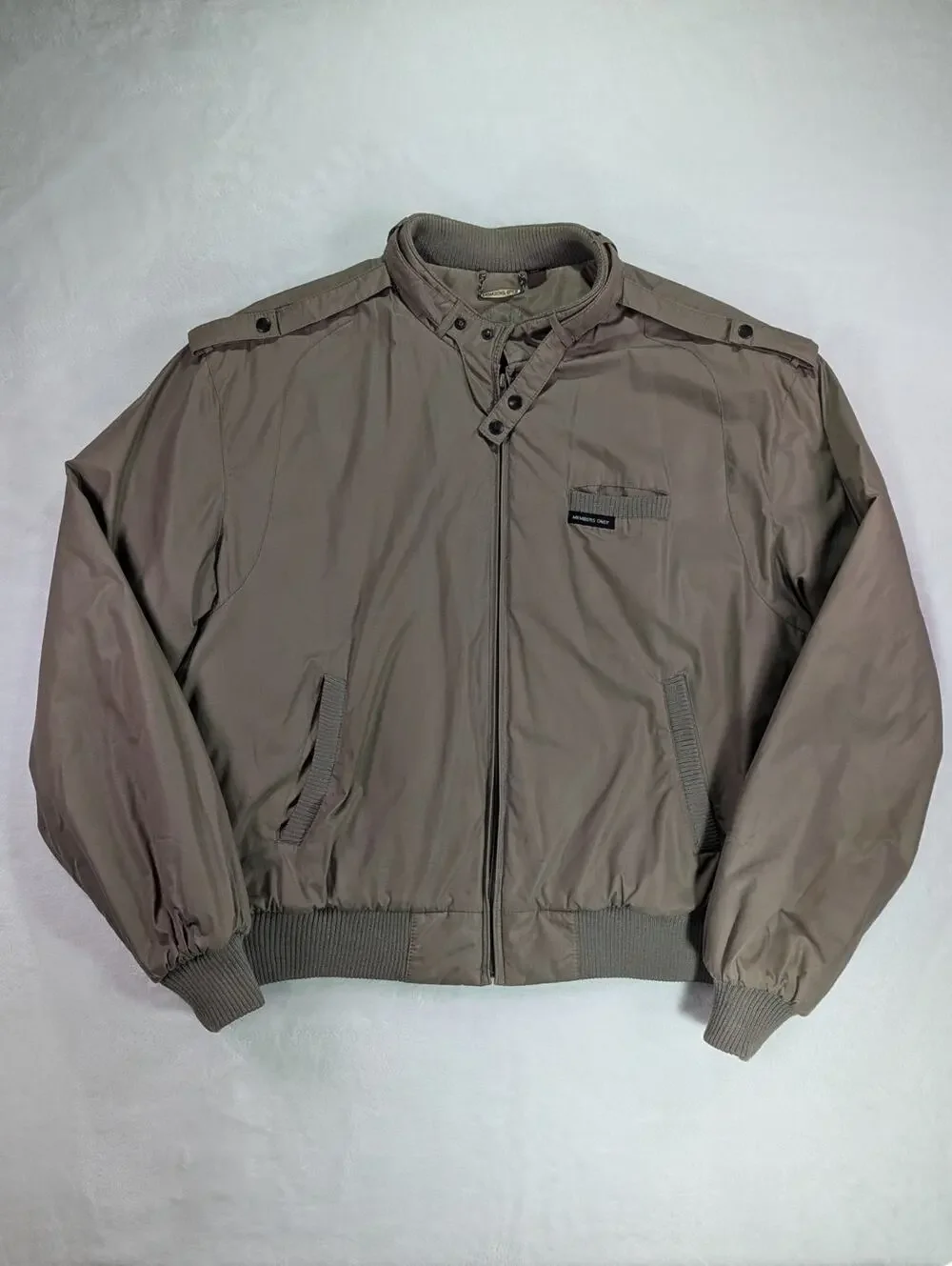 VTG 80s Members Only Iconic Racer Jacket Mens 46 XL Quilted Insulated Beige